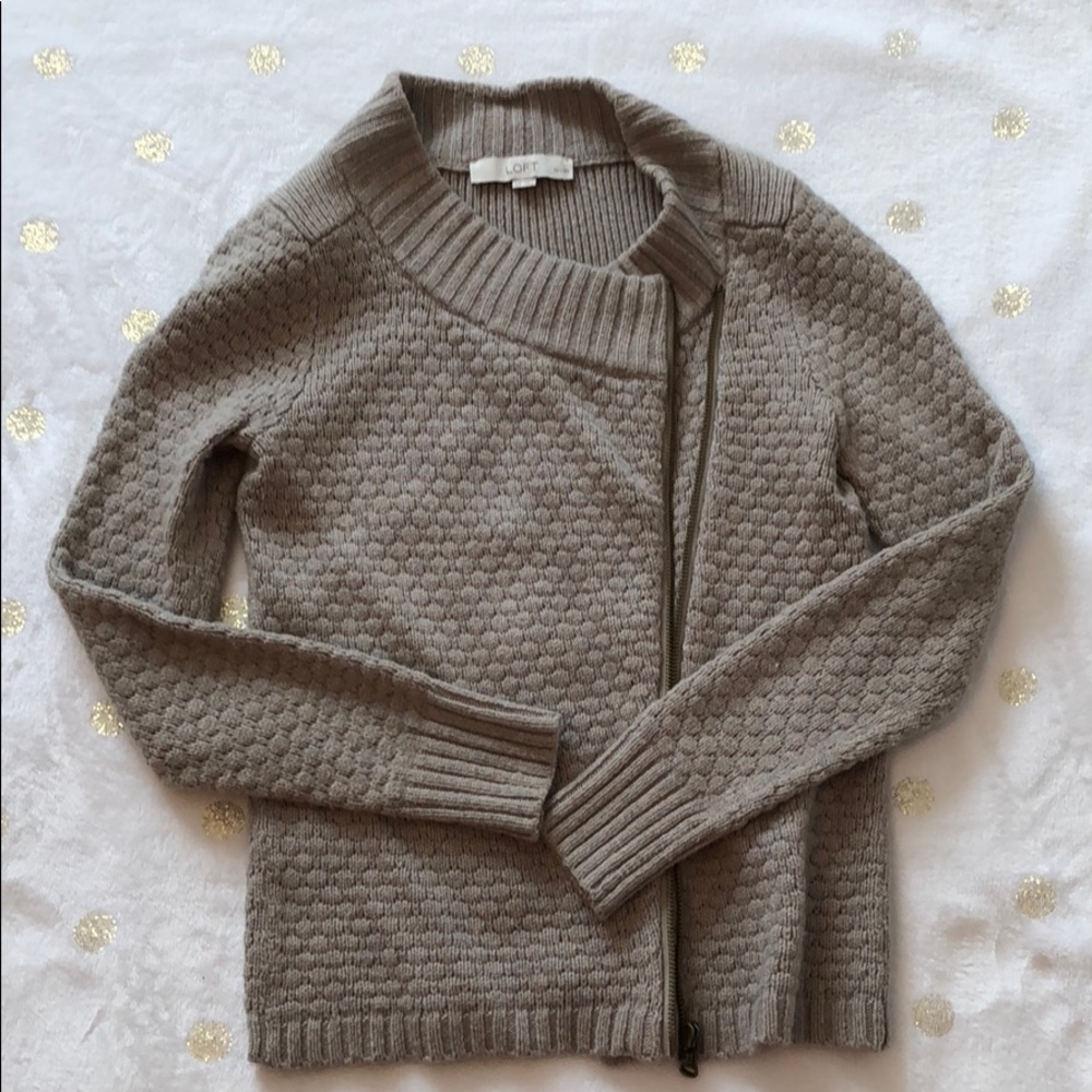 💥LOFT Sweater